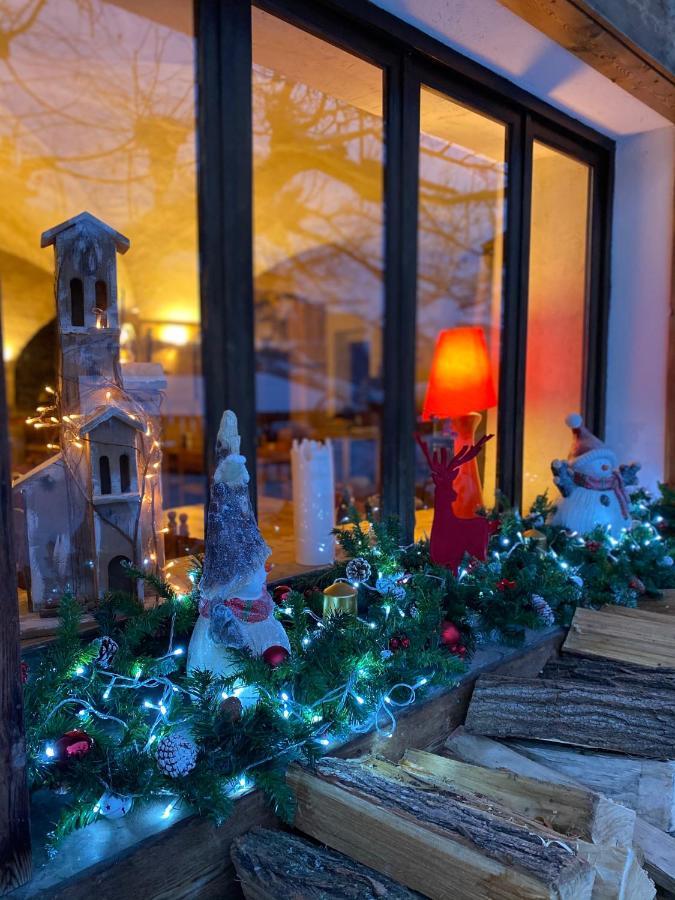 Auberge De La Foret Auris Eksteriør billede