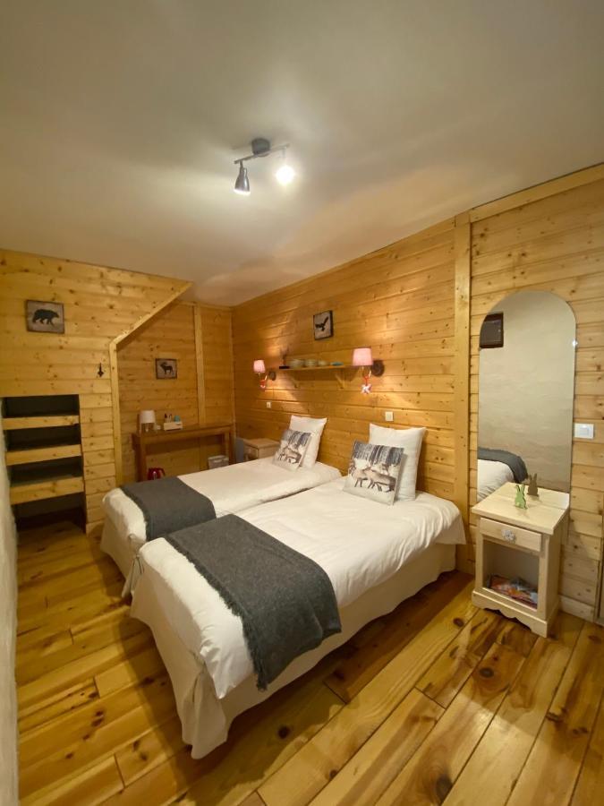 Auberge De La Foret Auris Eksteriør billede