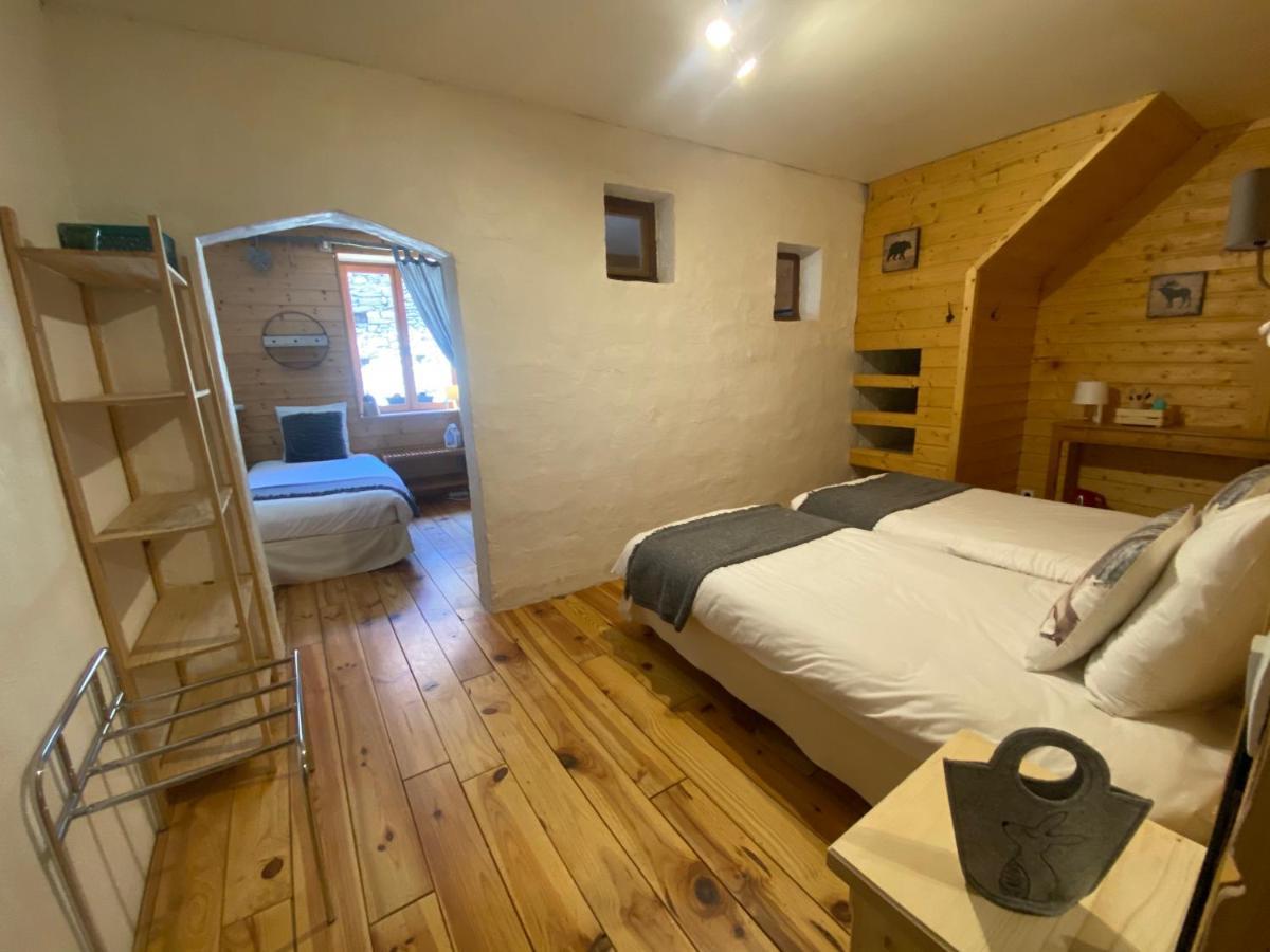 Auberge De La Foret Auris Eksteriør billede